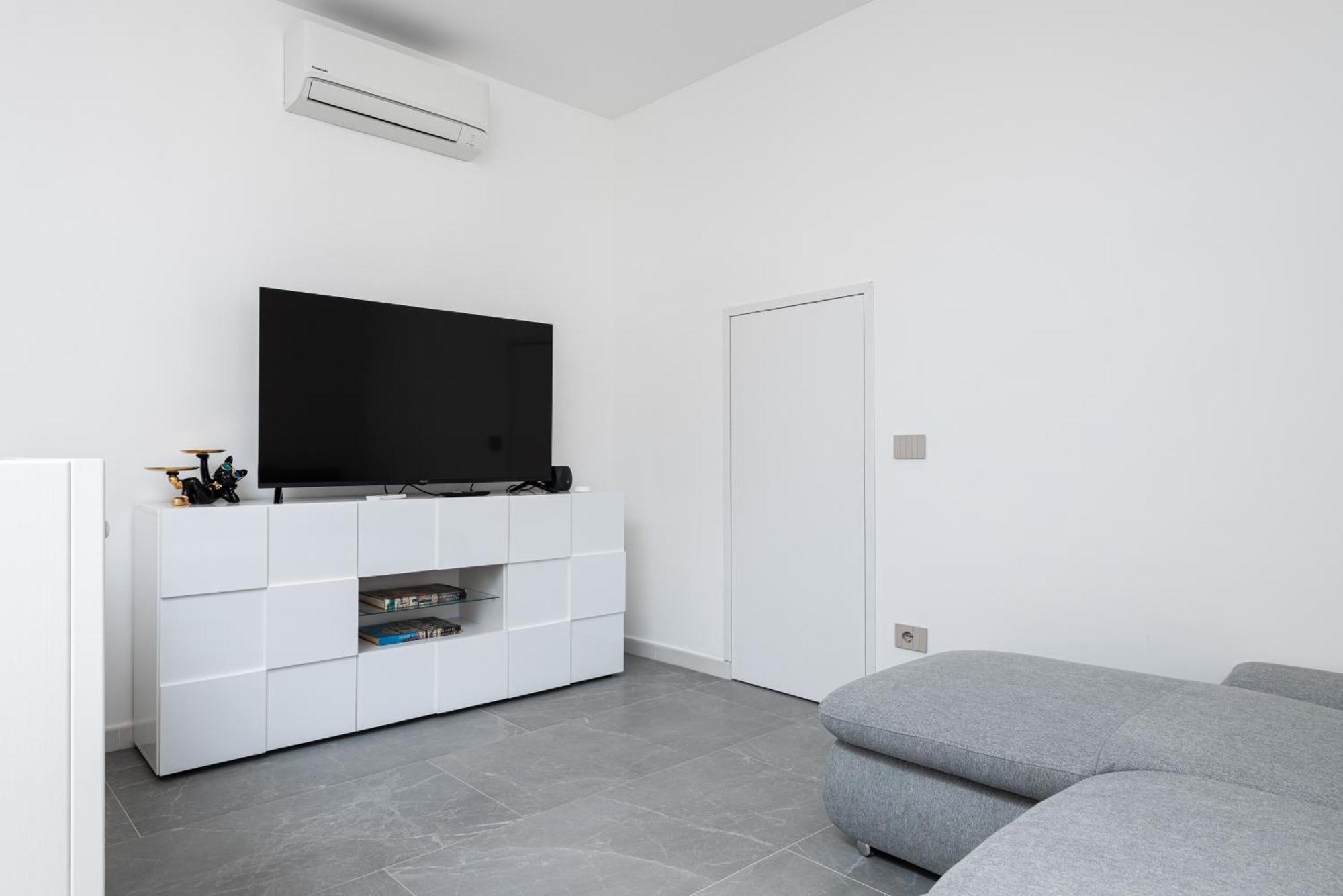 Borghese Palace Luxury Apartment *